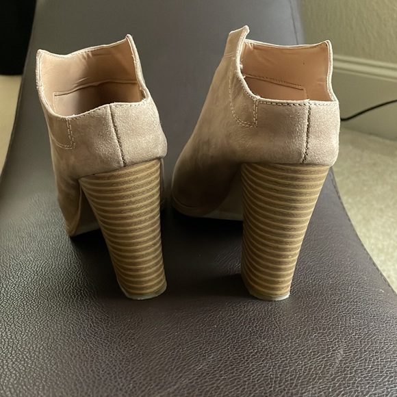 •REPORT• open toe booties - Picture 3 of 4